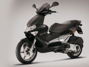 Gilera-Runner-VXR-200-Yakit-Tüketimi-Teknik-Özellikleri-1
