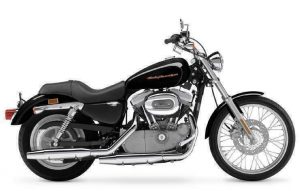 Harley-Davidson-Sportster-Custom-XL883C-Yakit-Tüketimi-Teknik-Özellikleri-1
