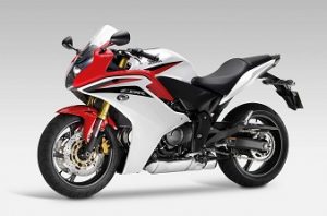Honda-CBR-600F-2011-2013-Yakit-Tüketimi-Teknik-Özellikleri-1