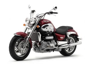 triumph-rocket-3-classic-yakit-tuketimi-ve-teknik-ozellikleri-1