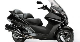 Honda-FJS-400-Silverwing-yakıt-tüketimi-teknik-özellikler