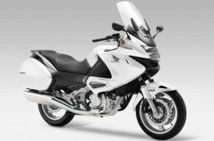 Honda-NT-700-V-Deauville-ABS-yakıt-tüketimi-teknik-özellikler