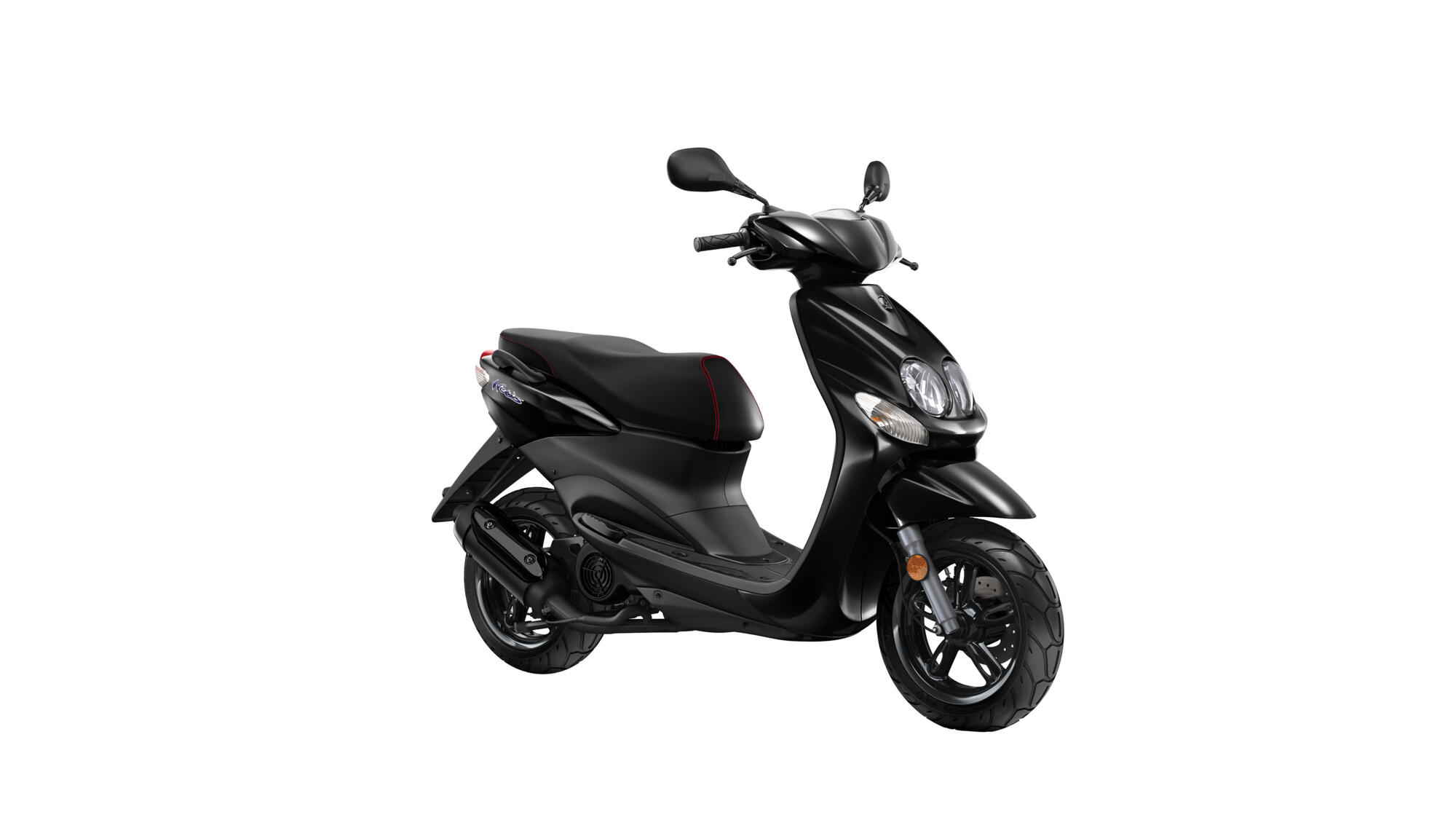 Yamaha-Neo’s-4-50-cc-siyah-ehliyet-gerektirmeyen-motor-b-ehliyetiyle-kullanılabilen-motor