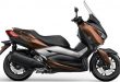 Yamaha-X-max-300-Scooter-Yakıt-Tüketimi-ve-Teknik-Özellikleri-kahverengi