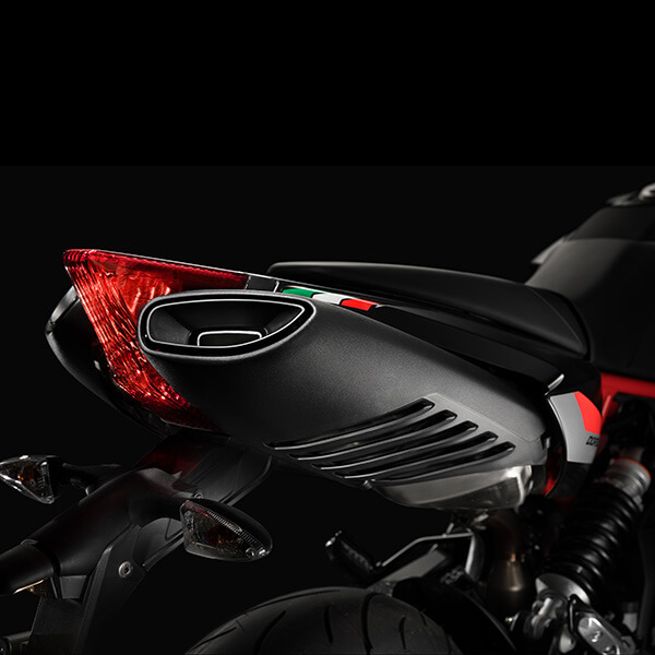 Aprilia-Dorsoduro-900-Yakıt-Tüketimi-ve-Teknik-Özellikleri-4