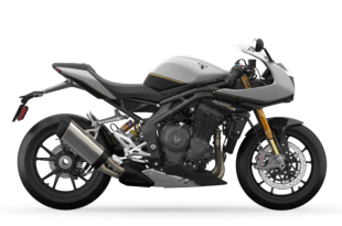 triumph-speed-triple-1200-rr-yakit-tuketimi-ve-teknik-ozellikleri