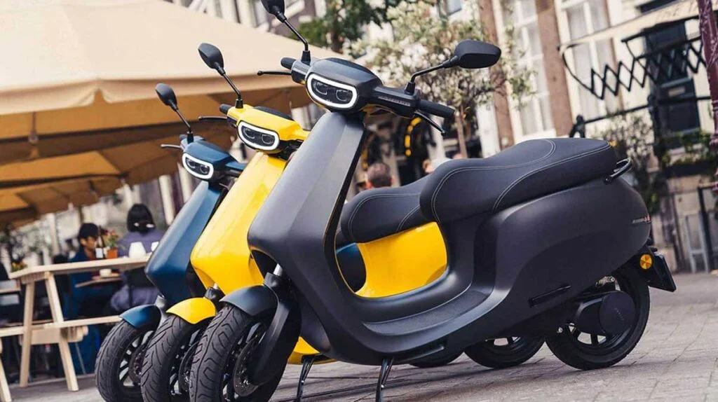 Benzinli Motosiklet mi, Elektrikli mi? 5 Yıllık Maliyet Karşılaştırmasıyla Hangi Seçenek Daha Karlı? (Tasarruf Hesaplaması)