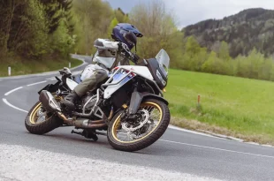 macera-baslasin-2025in-en-cok-konusulan-orta-sinif-adventure-modelleri-transalp-vs-tenere-vs-nx500